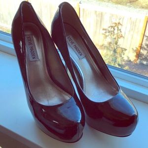 Steve Madden - 3.5 Inch Platform Pump!